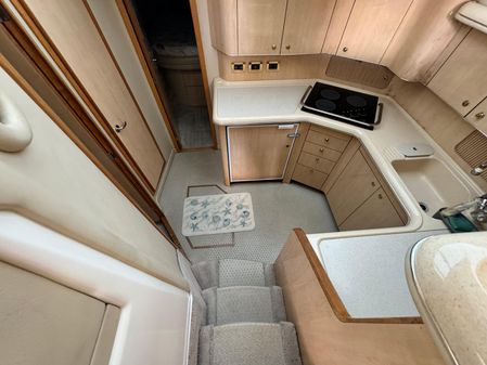 Sea Ray 420 Aft Cabin image