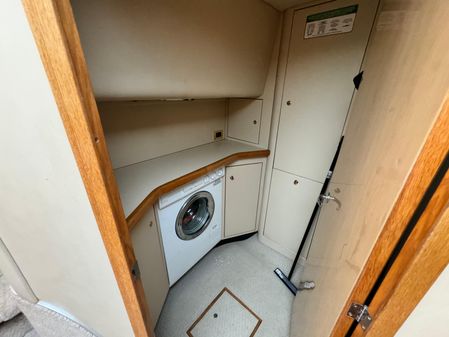 Sea-ray 420-AFT-CABIN image