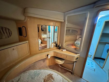 Sea Ray 420 Aft Cabin image