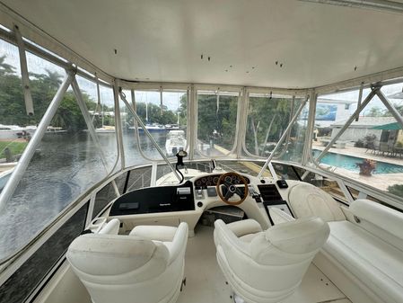 Sea Ray 420 Aft Cabin image