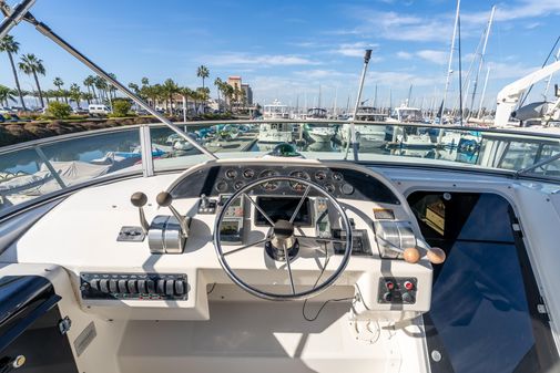 Bayliner 4788 Pilothouse image