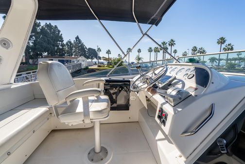 Bayliner 4788 Pilothouse image