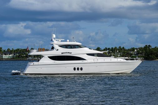 Hatteras 80 Motor Yacht Sky Lounge image