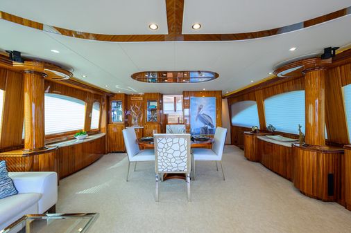 Hatteras 80 Motor Yacht Sky Lounge image