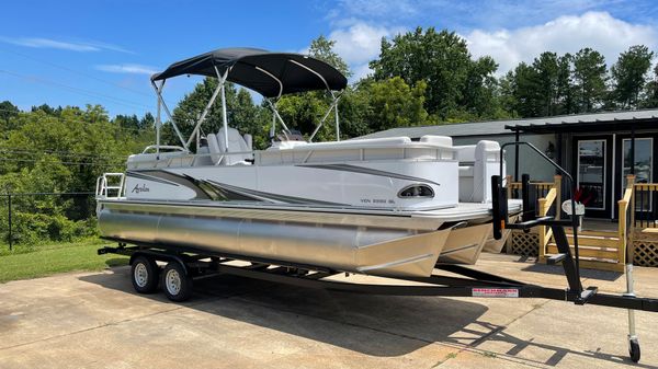 Avalon Venture Quad Lounger - 22'