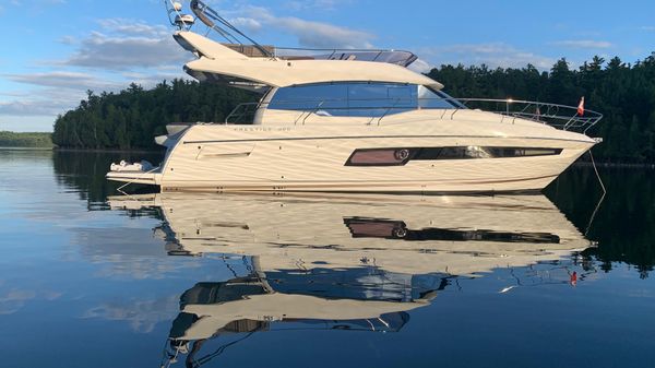 Prestige 460