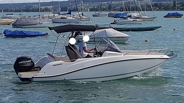 Quicksilver Activ 605 Sun-deck 