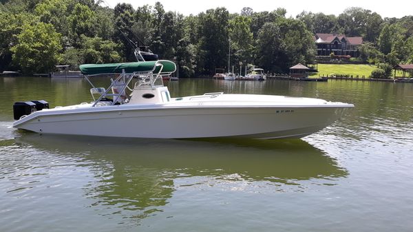 Dakota 360 SF Center Console