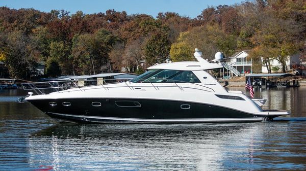Sea Ray 450 Sundancer