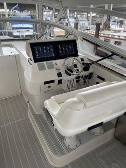 Intrepid 430 Sport Yacht image