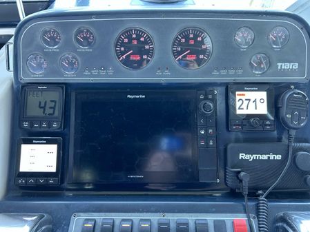 Tiara Yachts 2900 Coronet image