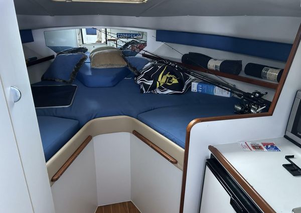 Tiara Yachts 2900 Coronet image