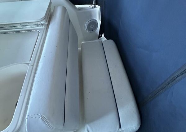 Tiara Yachts 2900 Coronet image