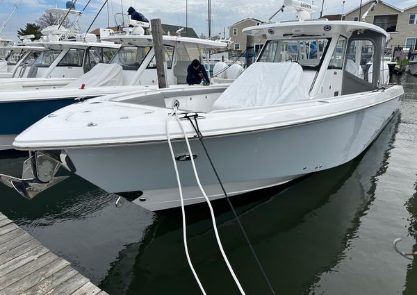 Everglades 395 Center Console image