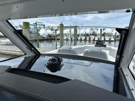 Everglades 395 Center Console image