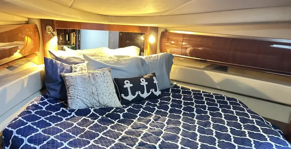 Sea Ray 52 Sundancer image