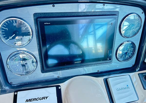 Sea Ray 52 Sundancer image