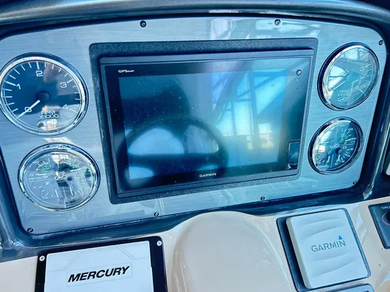 Sea Ray 52 Sundancer image