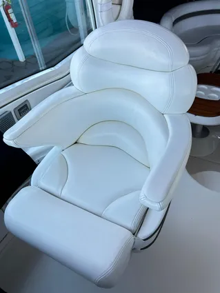 Sea Ray 52 Sundancer image