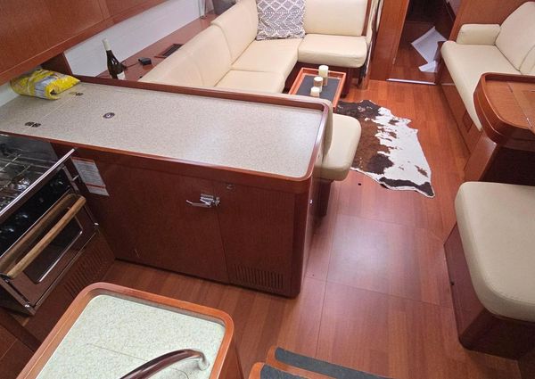 Beneteau Oceanis 46 image