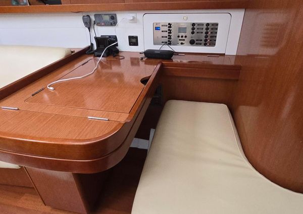 Beneteau Oceanis 46 image