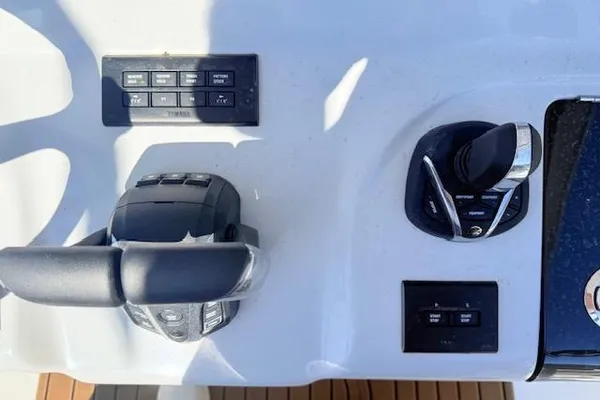 Tidewater 302-CC-ADVENTURE image