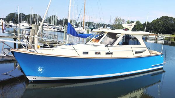 Legacy Yachts 32