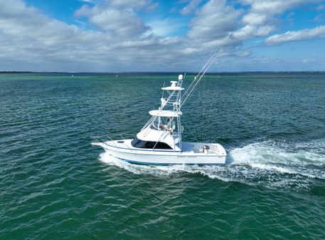 Bertram 35 Flybridge image