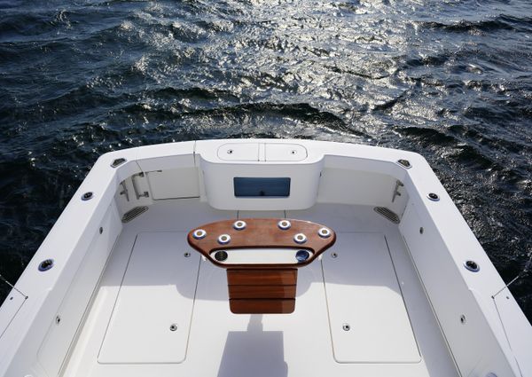 Bertram 35 Flybridge image