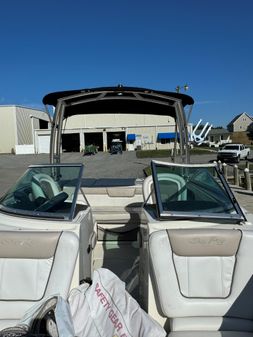 Sea-ray 210 image