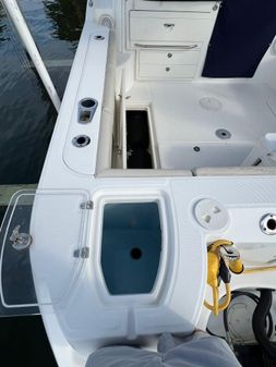 Boston Whaler 315 Conquest image