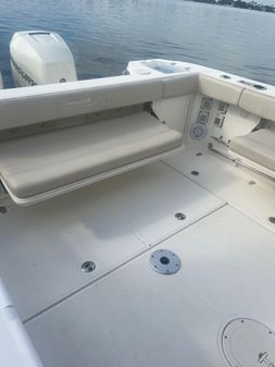 Boston Whaler 315 Conquest image