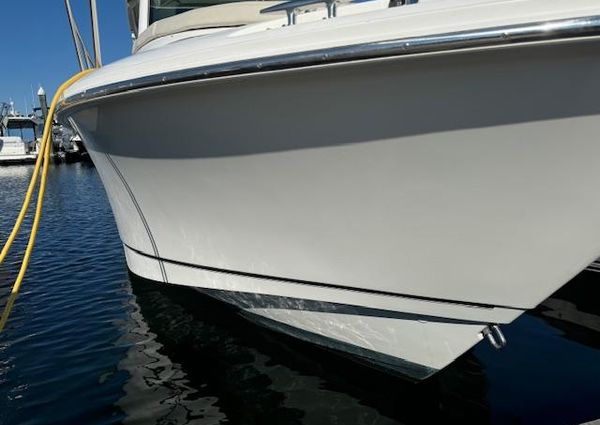 Boston Whaler 315 Conquest image