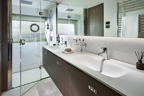 Princess Y85 Motor Yacht image