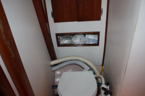 Pearson Alberg 35 image