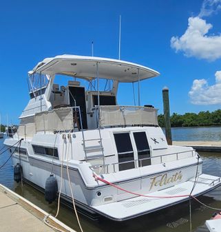 Carver 430-COCKPIT-MOTOR-YACHT image