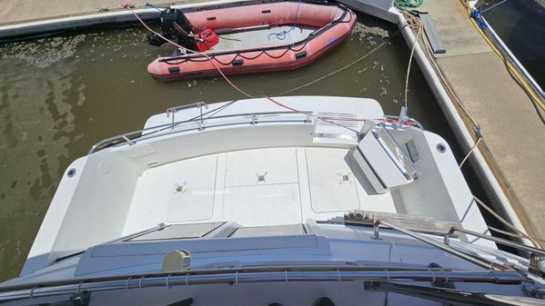 Carver 430-COCKPIT-MOTOR-YACHT image