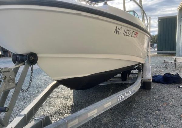 Boston-whaler 20-DAUNTLESS image