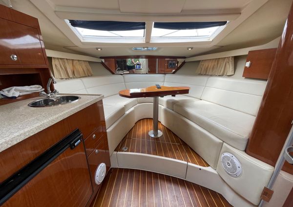 Regal 3060 Window Express image