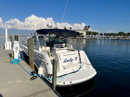 Rinker 350 Express Cruiser image