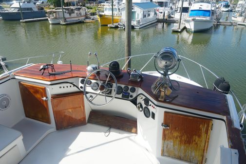 Viking 33 image