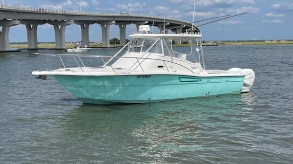 Pursuit 3000 Offshore
