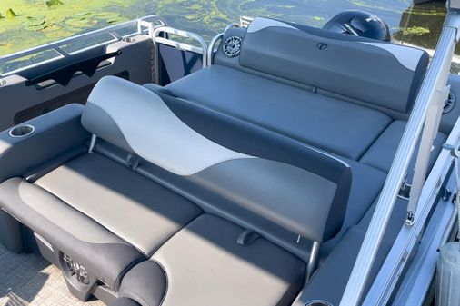 Tahoe LTZ image