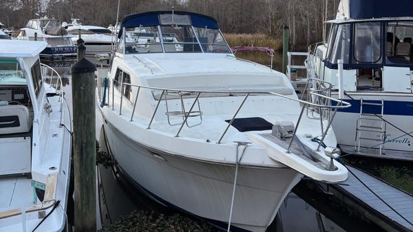 Chris-Craft 381 Catalina 