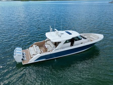 Tiara Yachts 48 LS image