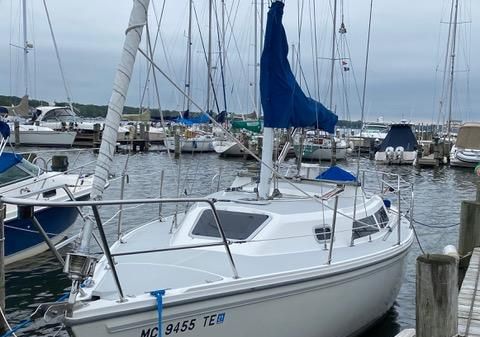 Catalina 28