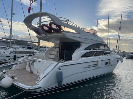 Princess 42 Flybridge image