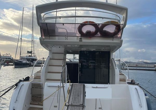 Princess 42 Flybridge image