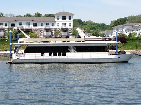 Monticello 70 River Yacht image