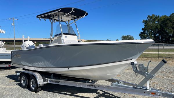 Mako 214 CC